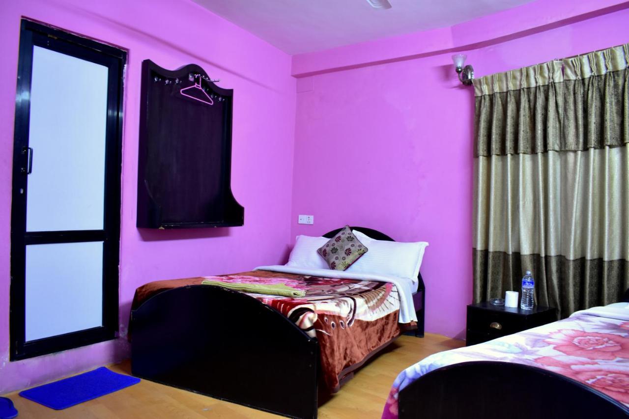 Hotel Santana Похара Екстериор снимка